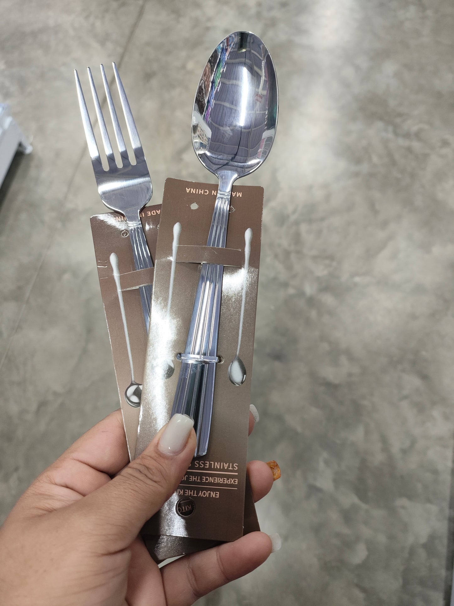 Cuchara y Tenedor Para Comedor