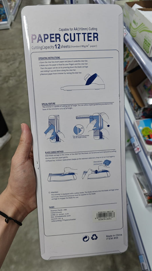 Paper cutter