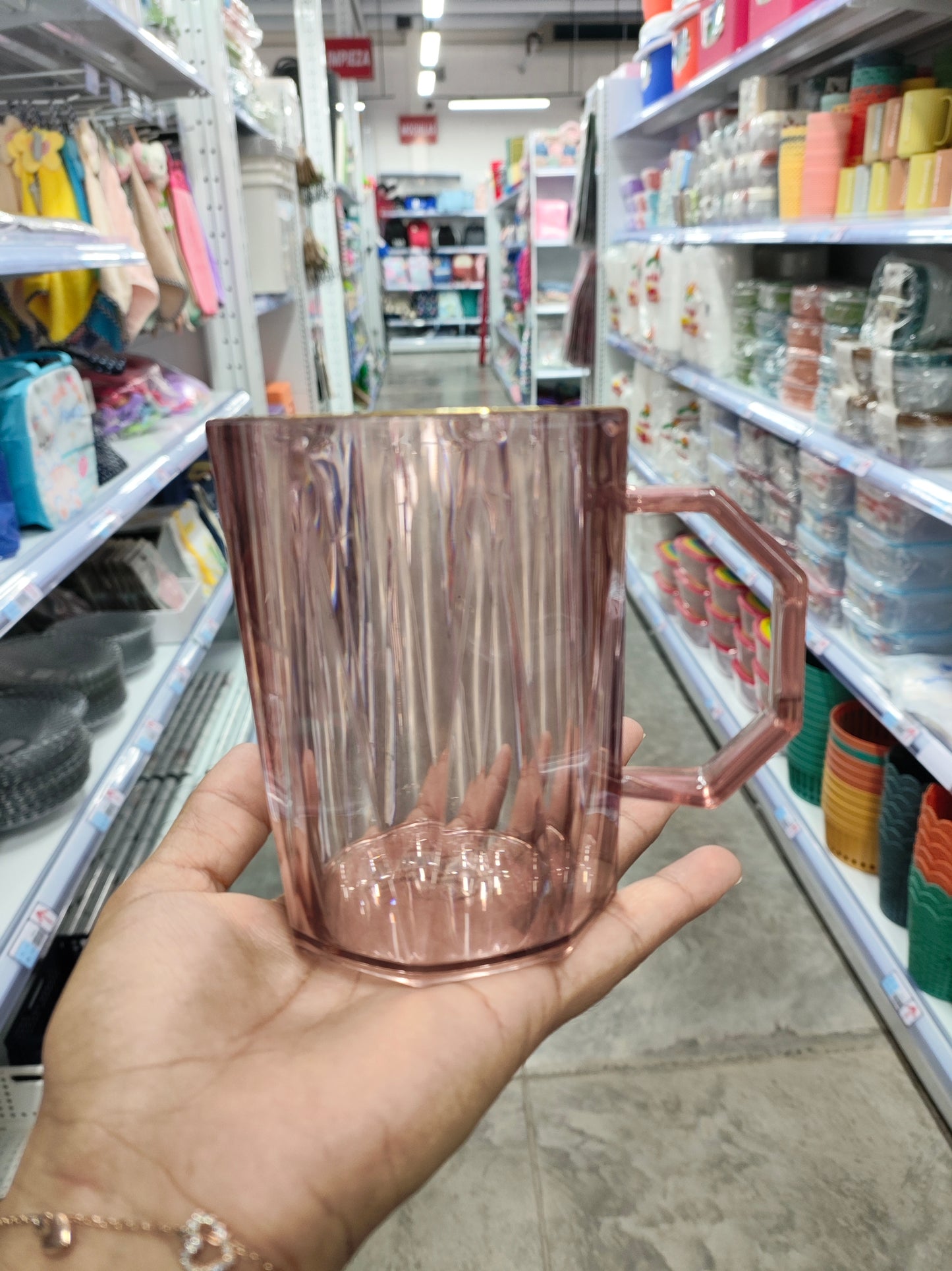 TAZA/PLAST/BORDE ORO